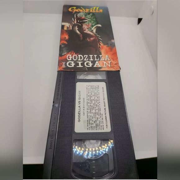 Vintage Godzilla VHS 5 set Tapes - Picture 9 of 16